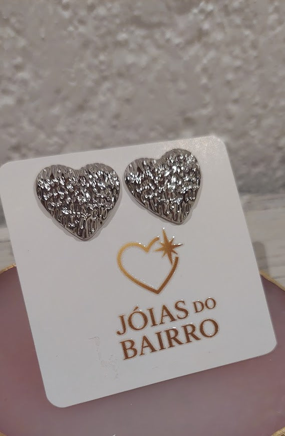 Brinco Love Prateado