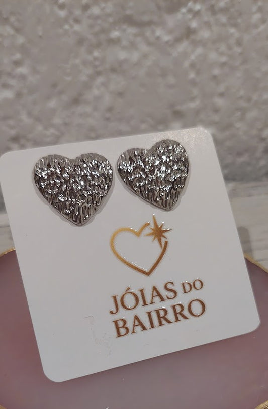 Brinco Love Prateado