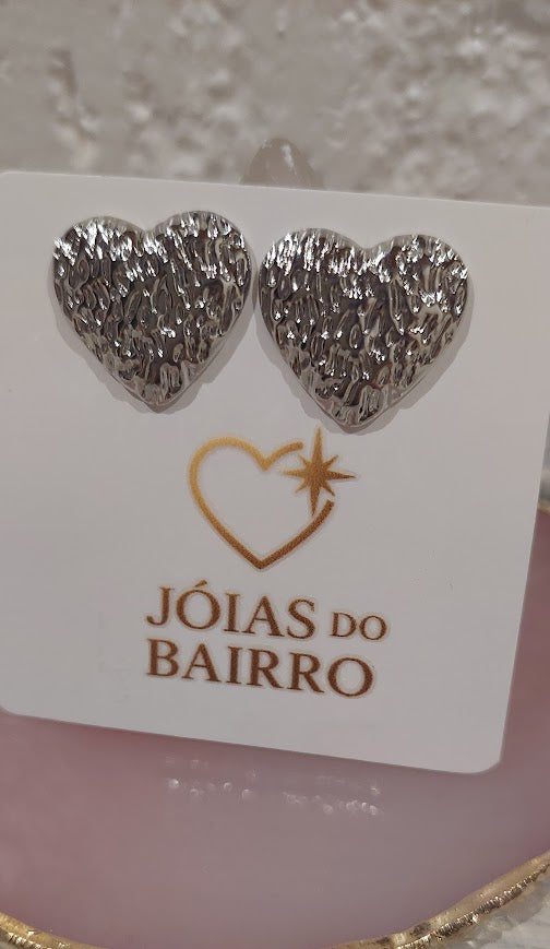 Brinco Love Prateado