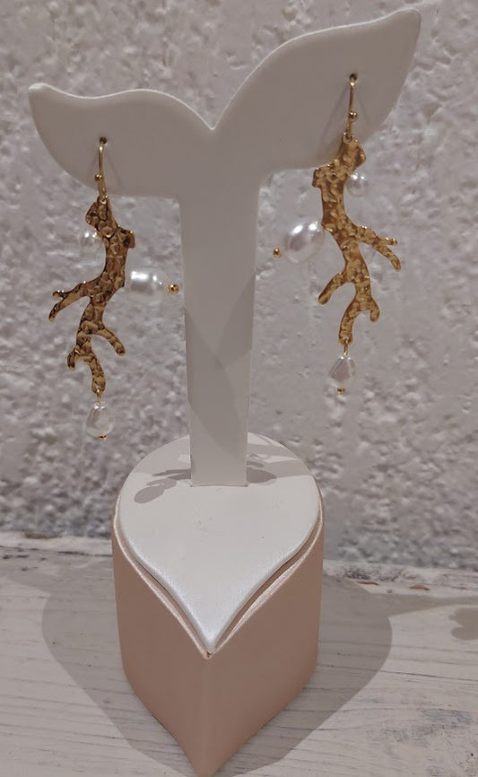 Brinco Dourado & Pérolas