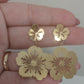 Brinco  Flor Dourado